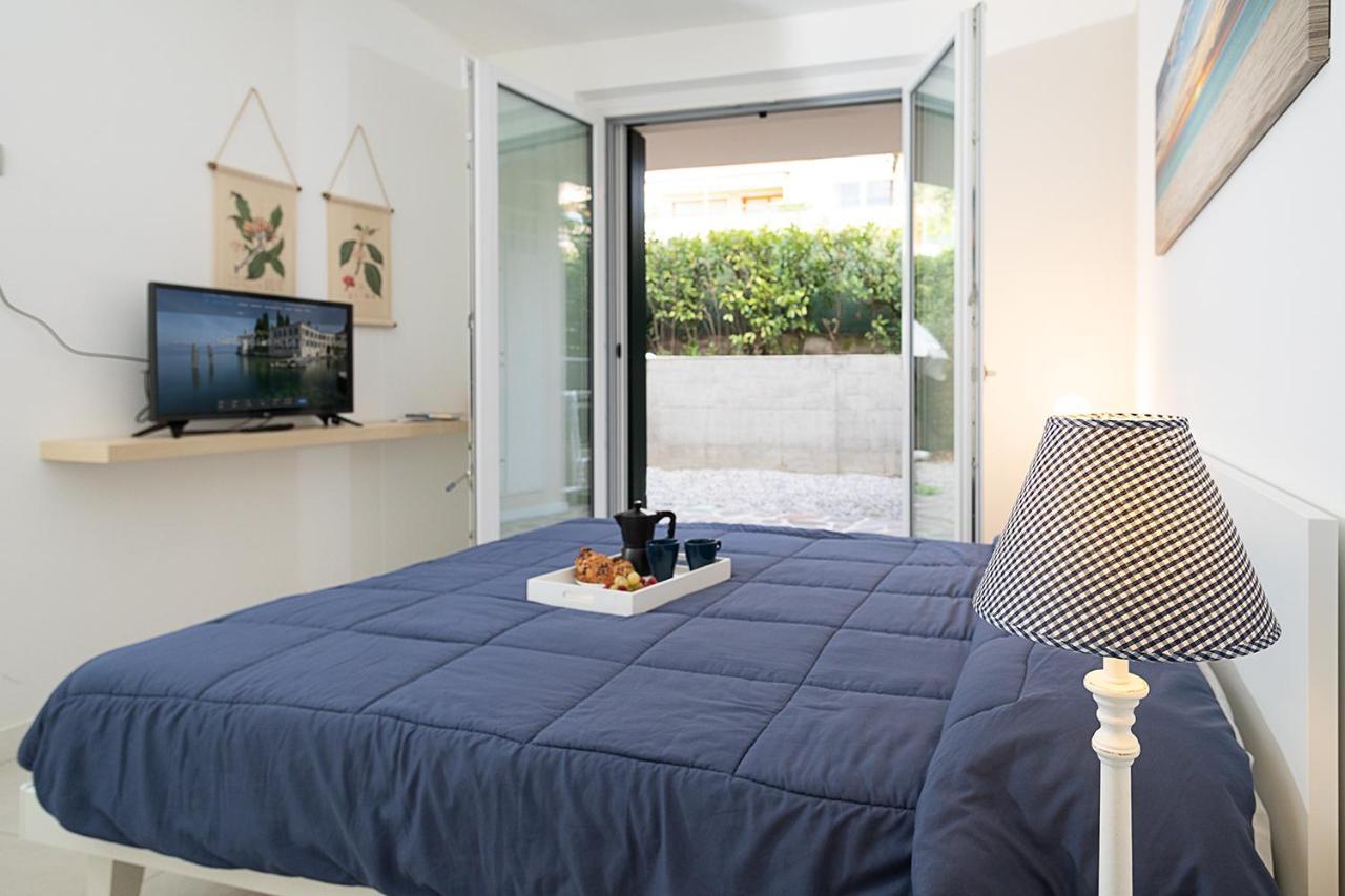 Apartment Brezza Di Lago - Regarda Travel Lazise Bagian luar foto
