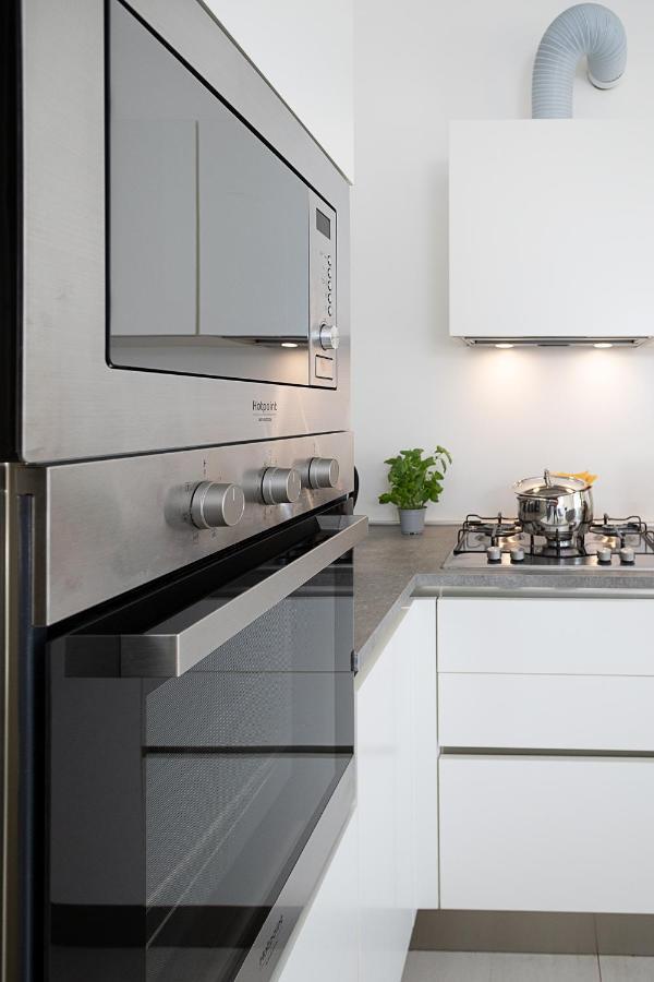 Apartment Brezza Di Lago - Regarda Travel Lazise Bagian luar foto