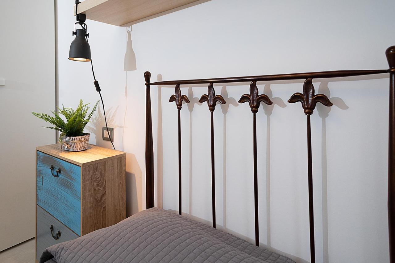 Apartment Brezza Di Lago - Regarda Travel Lazise Bagian luar foto
